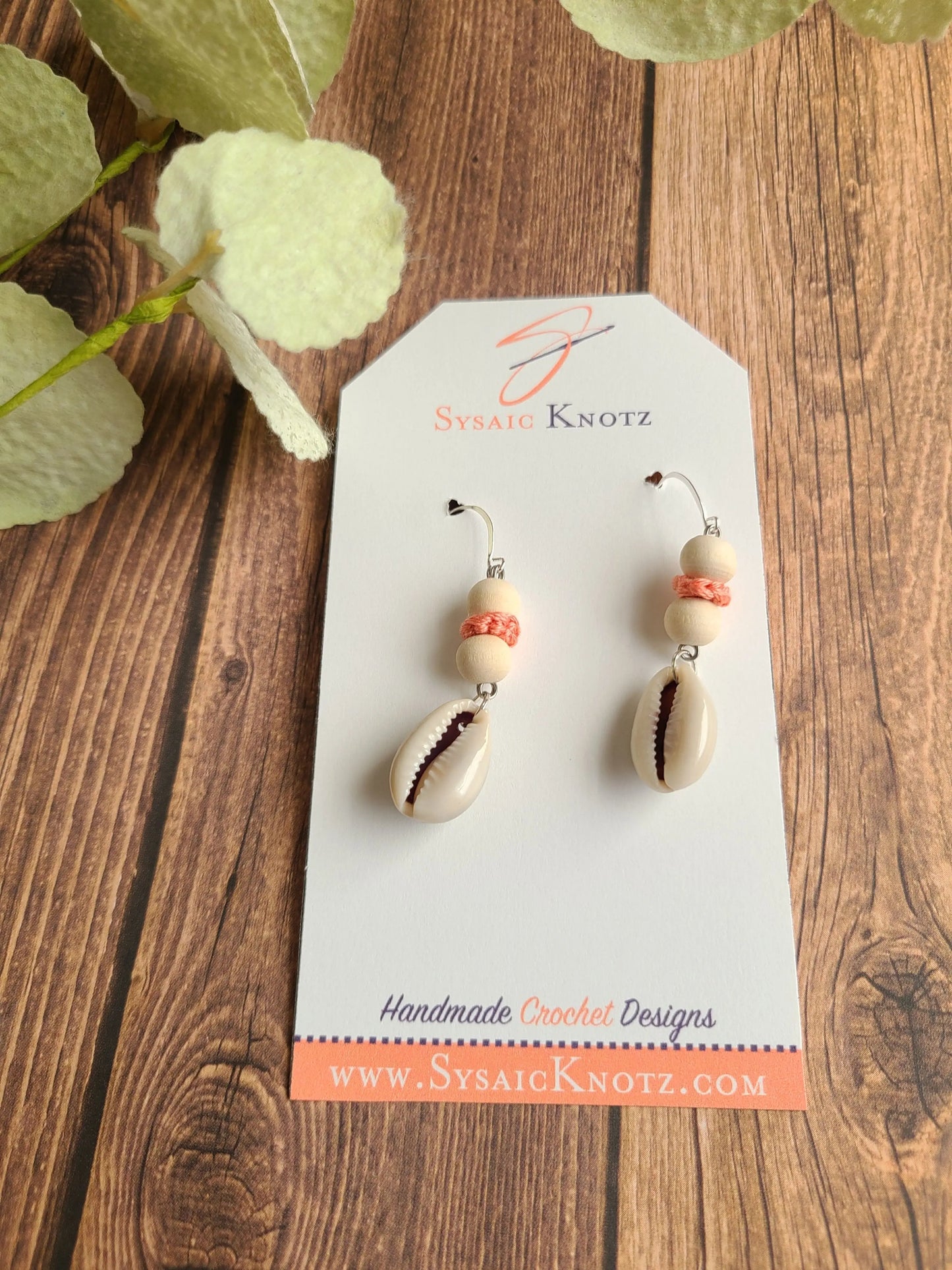 Petite Cowrie Shell-3