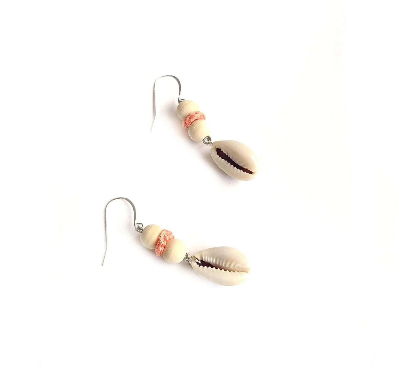 Petite Cowrie Shell-2
